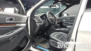Ford Explorer, 2018 — миниатюра 13