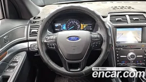 Ford Explorer, 2018 — миниатюра 19