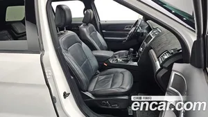 Ford Explorer, 2018 — миниатюра 16