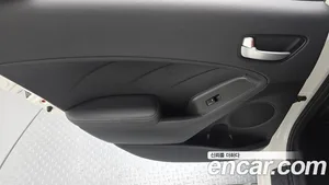 Kia K3, 2016 — миниатюра 15
