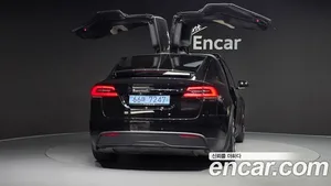 Tesla Model X, 2025 — миниатюра 4
