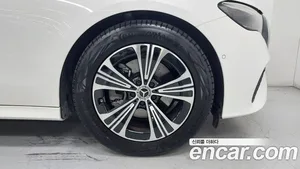 Mercedes-Benz E-Class, 2025 — миниатюра 5