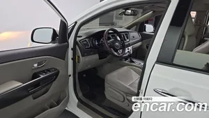 Kia Carnival, 2016 — миниатюра 10