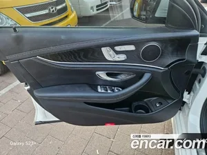 Mercedes-Benz E-Class, 2020 — миниатюра 7