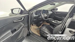 Kia EV6, 2022 — миниатюра 10