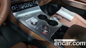 Genesis GV70, 2025 — миниатюра 12