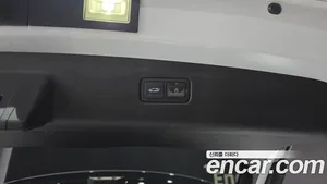 Genesis GV70, 2025 — миниатюра 23