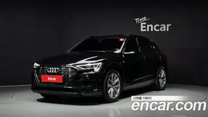 Audi e-tron, 2023 — миниатюра 1
