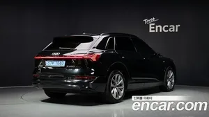 Audi e-tron, 2023 — миниатюра 2