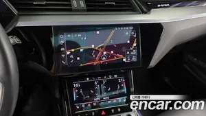 Audi e-tron, 2023 — миниатюра 19