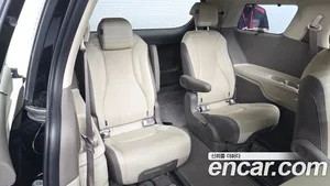 Kia Carnival, 2022 — миниатюра 18