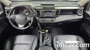 Toyota RAV4, 2015 — миниатюра 10