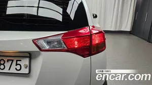 Toyota RAV4, 2015 — миниатюра 9