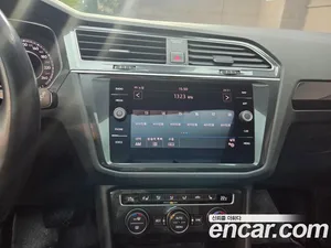 Volkswagen Tiguan, 2018 — миниатюра 16