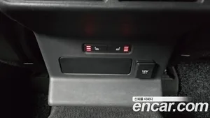 Land Rover Range Rover Velar, 2020 — миниатюра 29