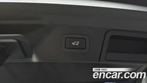 Land Rover Range Rover Velar, 2020 — миниатюра 32