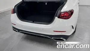 Mercedes-Benz E-Class, 2024 — миниатюра 11