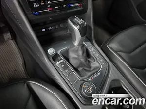 Volkswagen Tiguan, 2021 — миниатюра 9