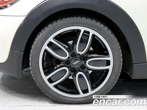 Mini Cooper, 2015 — миниатюра 5