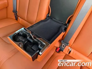 Rolls-Royce Cullinan, 2023 — миниатюра 18