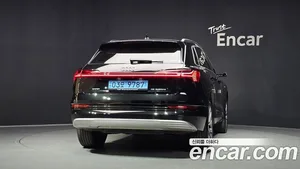 Audi e-tron, 2021 — миниатюра 4