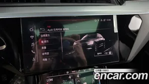 Audi e-tron, 2021 — миниатюра 22