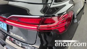 Audi e-tron, 2021 — миниатюра 9