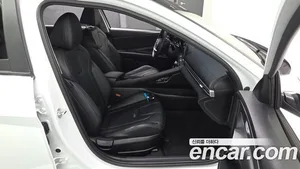Hyundai Avante, 2022 — миниатюра 16