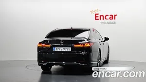 Lexus LS, 2023 — миниатюра 3