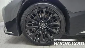 Lexus LS, 2023 — миниатюра 4