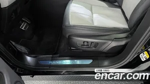 Land Rover Range Rover Evoque, 2025 — миниатюра 34