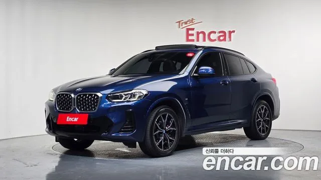 BMW X4, 2023 — фото автомобиля из Кореи