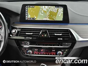 BMW 5-Series, 2018 — миниатюра 14
