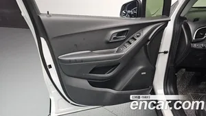 Chevrolet Trax, 2022 — миниатюра 14