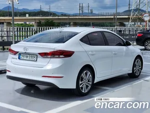 Hyundai Avante, 2018 — миниатюра 3