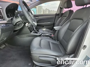 Hyundai Avante, 2018 — миниатюра 12