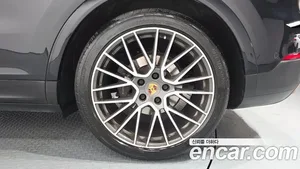 Porsche Cayenne, 2020 — миниатюра 6