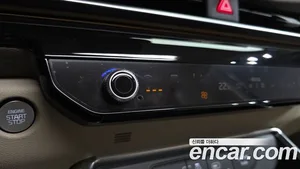 Kia Carnival, 2025 — миниатюра 40