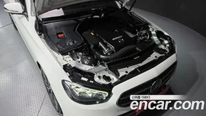 Mercedes-Benz E-Class, 2022 — миниатюра 6