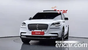 Lincoln Aviator, 2023 — миниатюра 3