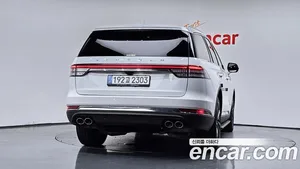 Lincoln Aviator, 2023 — миниатюра 4