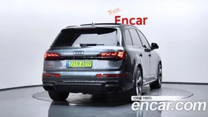 Audi SQ7, 2025 — миниатюра 4