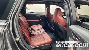 Audi SQ7, 2025 — миниатюра 17