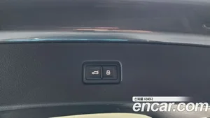 Audi SQ7, 2025 — миниатюра 25