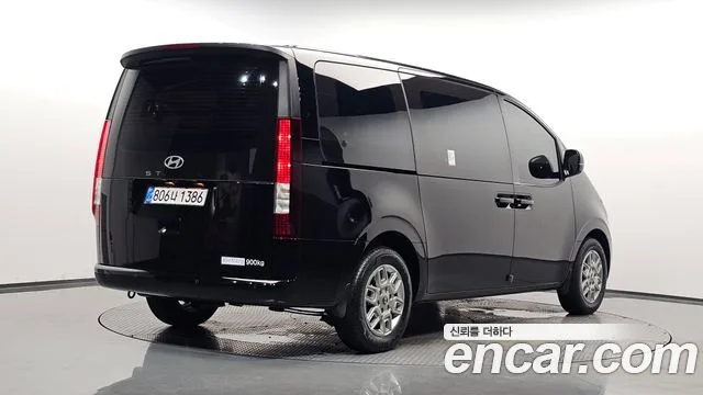 Hyundai Staria, 2025 — фото автомобиля из Кореи