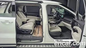 Kia Carnival, 2023 — миниатюра 12