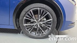 Toyota Prius, 2024 — миниатюра 5