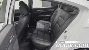 Hyundai Avante, 2018 — миниатюра 18