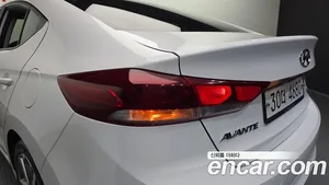 Hyundai Avante, 2018 — миниатюра 9