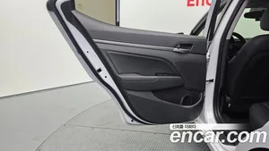 Hyundai Avante, 2018 — миниатюра 15